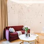 Tyzenhauz Superior Apartamento