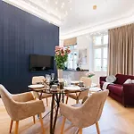 Tyzenhauz Superior Apartamento