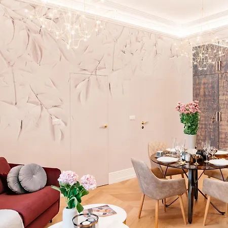 Apartamento Tyzenhauz Superior *