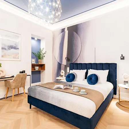 Tyzenhauz Superior